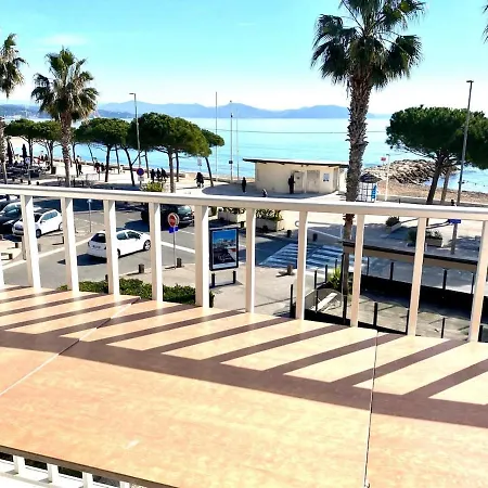 T3 Panorama Face 180 Degrés Parking Inclus Climatisation